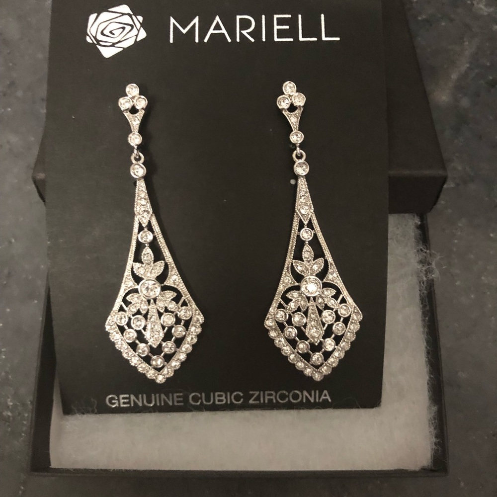 Mariel bridal earrings